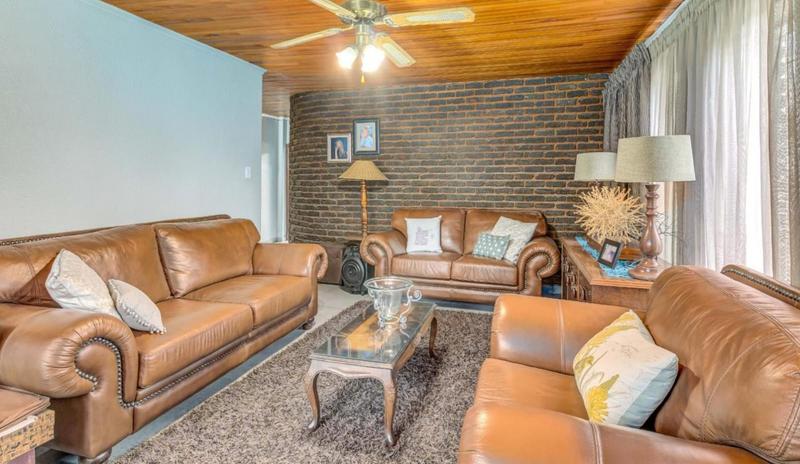 3 Bedroom Property for Sale in Vaalpark Free State